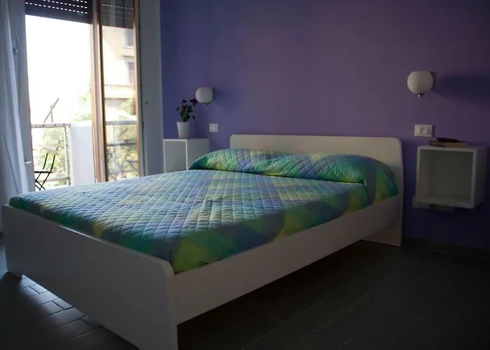 Danoi In Trastevere Bed & Breakfast 4*
